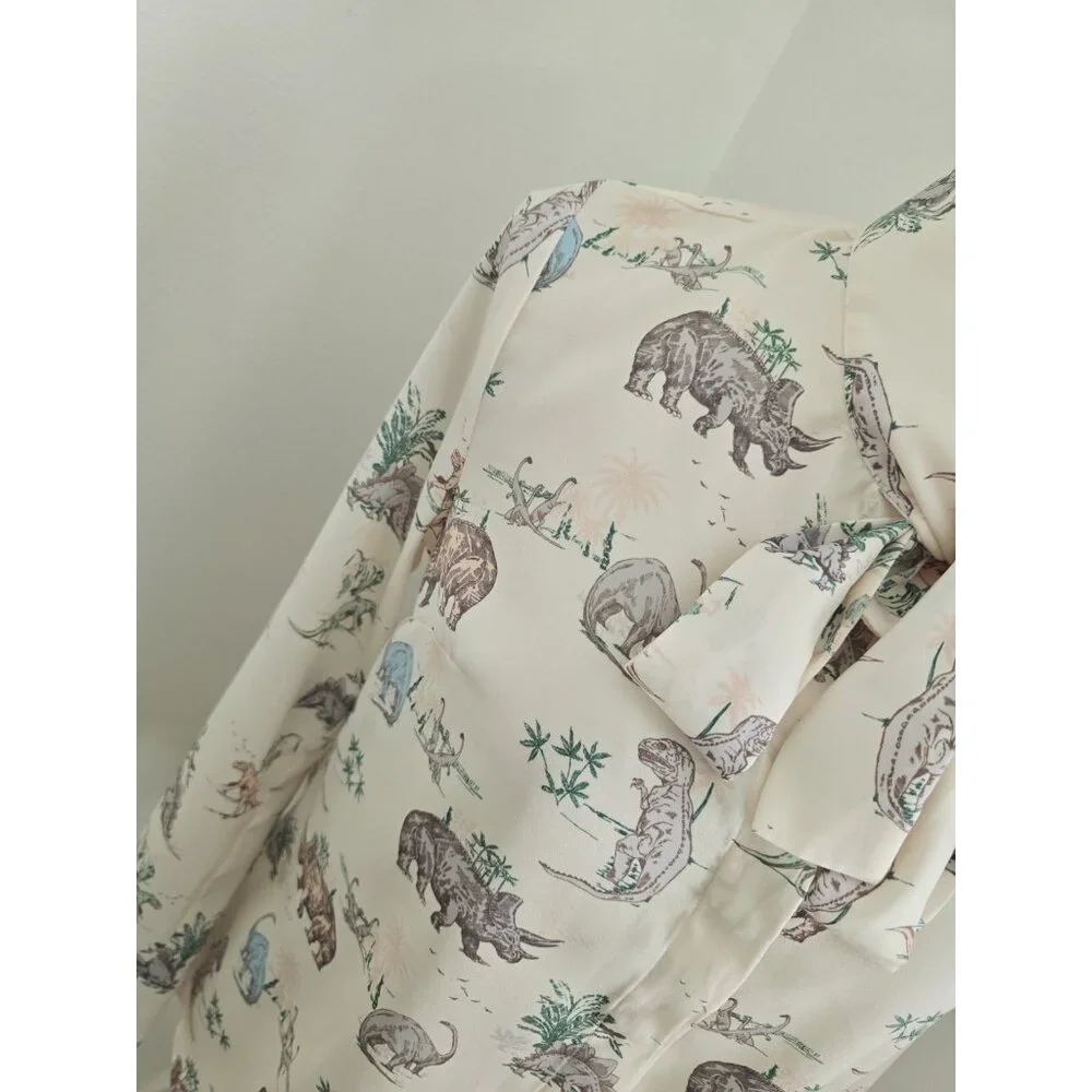 Modcloth Dinosaur Animal Print Miss Frizzle Ivory Bow Tie Button Up Blouse S Top - Picture 11 of 11